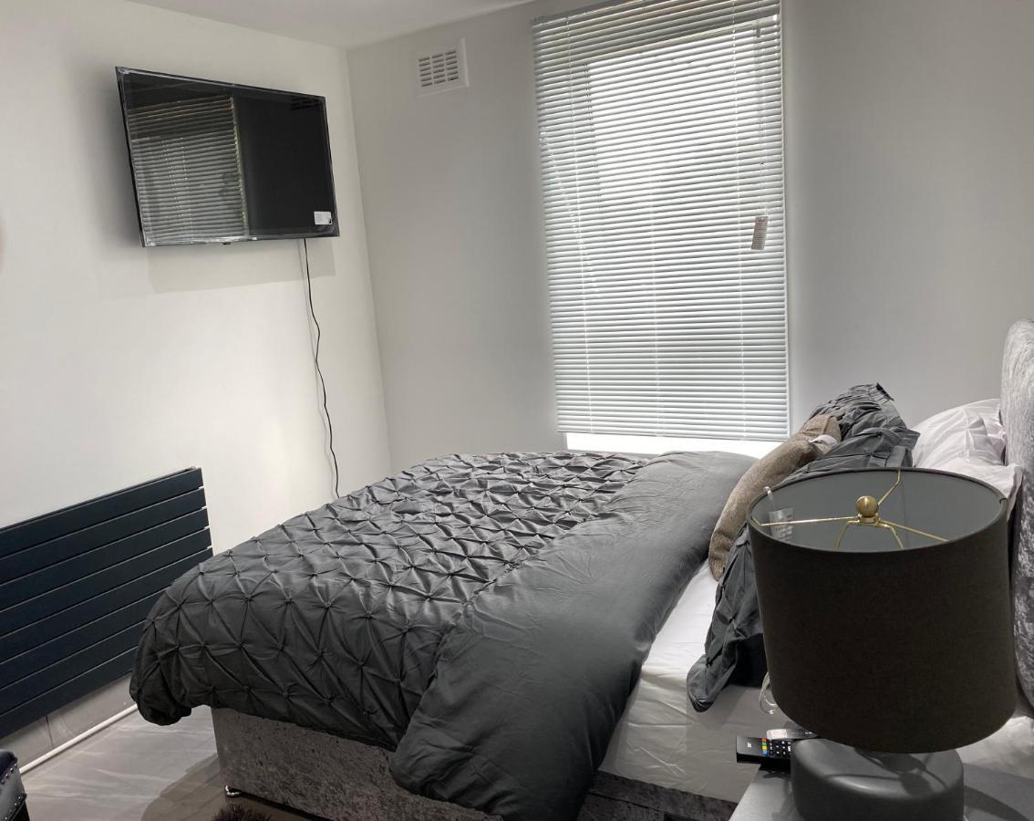 Luxurious 2-Bed Apartment In Woolwich London Londres Exterior foto