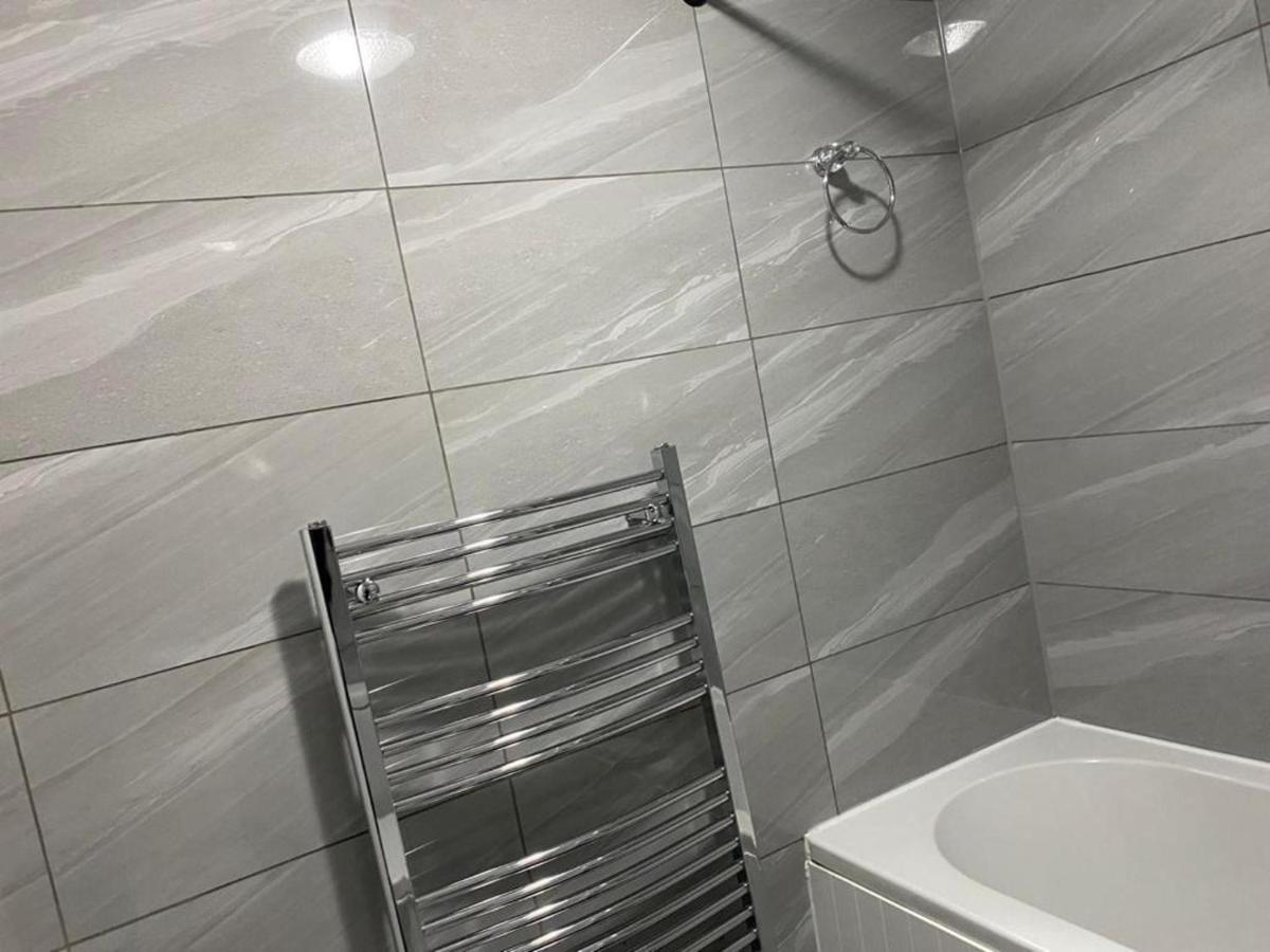 Luxurious 2-Bed Apartment In Woolwich London Londres Exterior foto