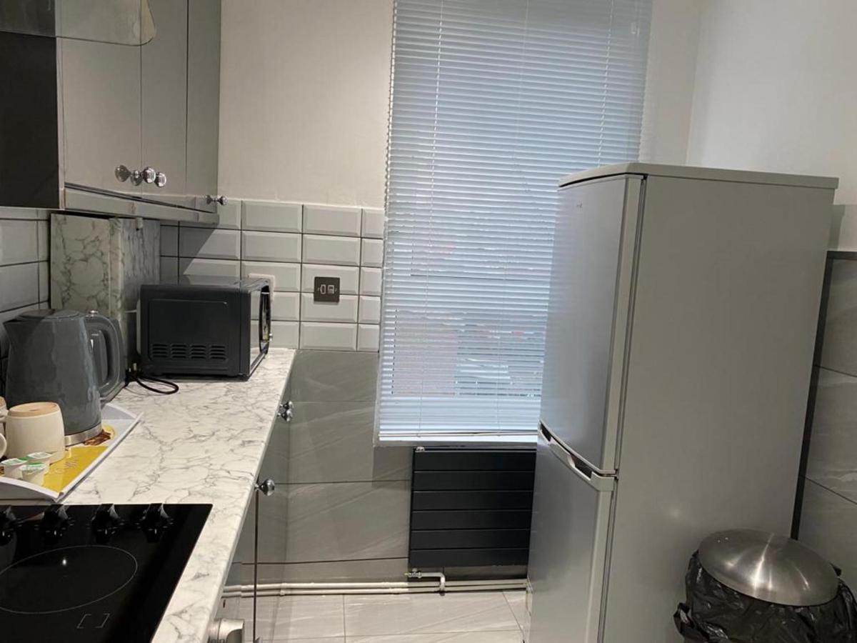 Luxurious 2-Bed Apartment In Woolwich London Londres Exterior foto